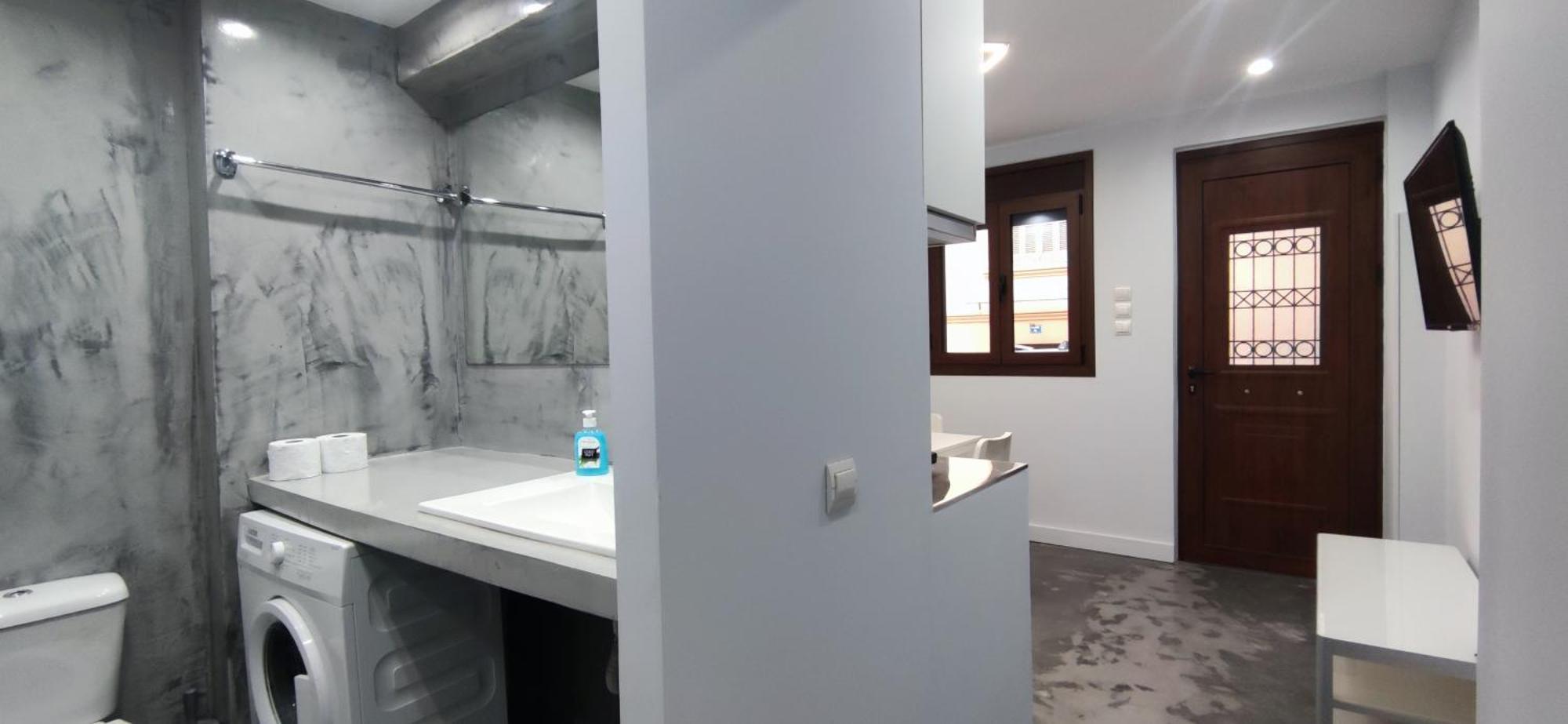 New Apartment With A Separate Entrance Near The Subway. Aten Exteriör bild